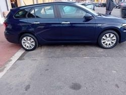 Blu/azzurro Usata 2019 Fiat Tipo Business Tre volumi | 8600 € (Cara)