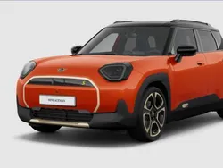 Rosso Nuova 2024 Mini Aceman Favoured SUV | 46.810 €