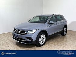 Moonstone grey Usata 2022 VW Tiguan Elegance SUV | 29.200 € (Buon prezzo)