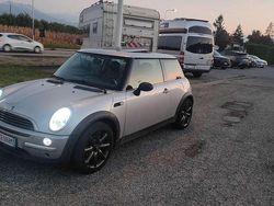 Usata 2003 Mini ONE Due volumi | 3500 € (Molto cara)