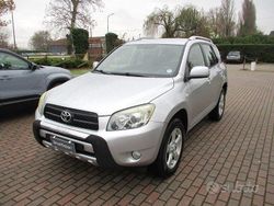 Grigio Usata 2007 Toyota RAV4 SUV | 5300 € (Buon prezzo)