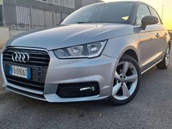 Grigio Usata 2015 Audi A1 Due volumi | 8300 € (Ottimo prezzo)