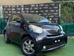 Nero Usata 2010 Toyota iQ Due volumi | 6000 € (Buon prezzo)
