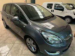 Grigio Usata 2017 Opel Meriva Design Edition Monovolume | 8000 € (Buon prezzo)