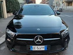 Nero Usata 2021 Mercedes A200 Edition Tre volumi | 24.000 € (Buon prezzo)