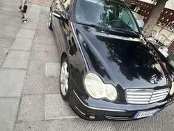 Usata 2006 Mercedes C220 Avantgarde Station wagon | 3400 € (Cara)