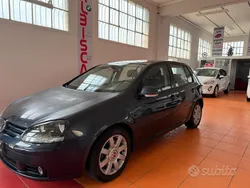 Blu Usata 2004 VW Golf IV Comfortline Tre volumi | 2300 € (Ottimo prezzo)