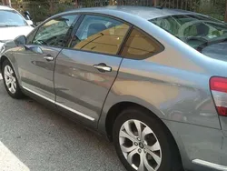 Grigio Usata 2011 Citroën C5 Seduction Tre volumi | 5000 € (Buon prezzo)