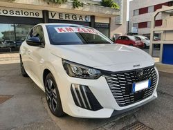 Bianco Nuova 2025 Peugeot 208 Allure Due volumi | 17.980 € (Buon prezzo)