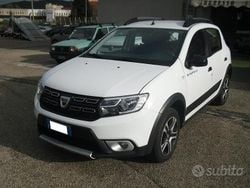 Bianco Usata 2020 Dacia Sandero Anniversary Tre volumi | 11.800 € (Cara)