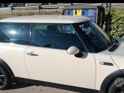 Bianco Usata 2005 Mini Cooper Due volumi | 3000 € (Buon prezzo)