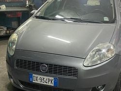 Usata 2009 Fiat Punto Sport Due volumi | 3100 € (Buon prezzo)