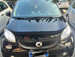 Nero Usata 2019 Smart ForFour Due volumi | 9999 €