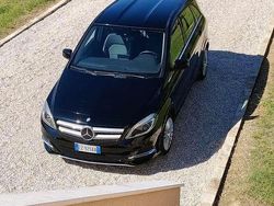 Usata 2015 Mercedes B200 Premium Monovolume | 7900 € (Buon prezzo)