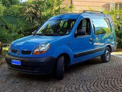 Blu/azzurro Usata 2003 Renault Kangoo Monovolume | 4200 € (Cara)