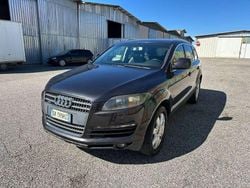 Nero Usata 2008 Audi Q7 Advanced SUV | 5990 € (Ottimo prezzo)