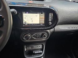 Grigio Usata 2022 Renault Twingo Urban Night Due volumi | 13.000 € (Cara)