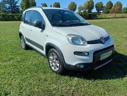 Bianco Usata 2015 Fiat Panda 4x4 Due volumi | 8900 € (Buon prezzo)