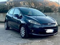 Blu Usata 2010 Ford Fiesta Due volumi | 3300 € (Super prezzo)