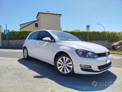 Bianco Usata 2015 VW Golf VII Tre volumi | 9490 € (Ottimo prezzo)