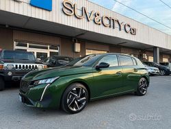 Verde Usata 2023 Peugeot 308 Allure Tre volumi | 18.900 € (Buon prezzo)