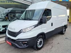 Bianco Nuova 2025 Iveco Daily Furgone | 28.500 € (Buon prezzo)