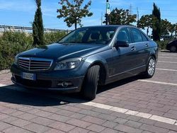 Blu Usata 2010 Mercedes C220 Tre volumi | 4000 € (Ottimo prezzo)