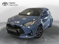 Blu Usata 2021 Toyota Yaris Trend Tre volumi | 13.900 € (Buon prezzo)