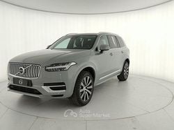 Gray Nuova 2025 Volvo XC90 Plus SUV | 72.100 € (Molto cara)