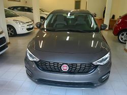 Grigio Usata 2016 Fiat Tipo Opening Edition Tre volumi | 10.900 € (Buon prezzo)