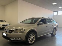 Grigio Usata 2012 VW Passat Station wagon | 5900 € (Buon prezzo)