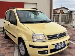 Giallo Usata 2006 Fiat Panda Tre volumi | 2500 € (Buon prezzo)