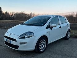 Bianco Usata 2014 Fiat Punto Street Tre volumi | 7000 € (Buon prezzo)