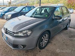 Grigio Usata 2009 VW Golf VI Comfortline Tre volumi | 4800 € (Buon prezzo)