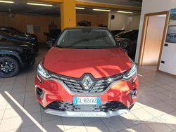 Rosso Usata 2023 Renault Captur Techno SUV | 20.000 € (Buon prezzo)
