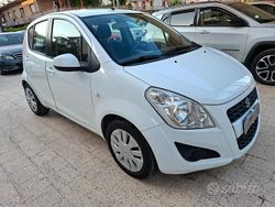 Bianco Usata 2014 Suzuki Splash Style Due volumi | 5900 € (Buon prezzo)