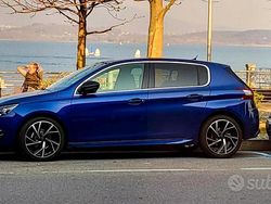 Blu Usata 2016 Peugeot 308 GT-line Tre volumi | 9500 € (Buon prezzo)
