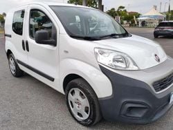 Bianco Usata 2017 Fiat Fiorino Monovolume | 8900 € (Buon prezzo)