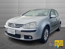 Grigio Usata 2007 VW Golf V Comfortline Tre volumi | 3950 € (Buon prezzo)