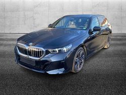 Nero Usata 2024 BMW 520 M Sport Station wagon | 55.950 € (Molto cara)
