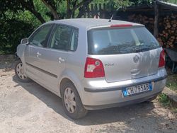 Usata 2004 VW Polo Due volumi | 700 € (Super prezzo)