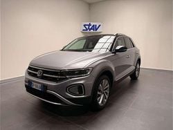 Argento Usata 2023 VW T-Roc Style SUV | 23.700 € (Ottimo prezzo)