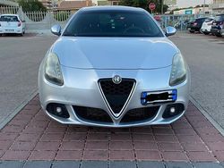 Grigio Usata 2013 Alfa Romeo Giulietta Tre volumi | 6900 € (Buon prezzo)