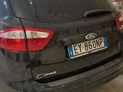 Nero Usata 2015 Ford C-MAX Titanium Monovolume | 9000 € (Buon prezzo)
