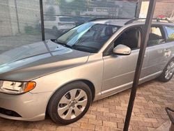 Usata 2008 Volvo V70 Summum Station wagon | 9500 € (Buon prezzo)