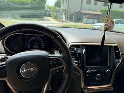 Grigio Usata 2016 Jeep Grand Cherokee Overland SUV | 22.000 € (Buon prezzo)