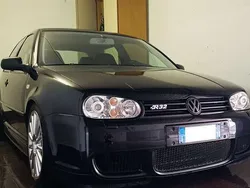 Nero Usata 2002 VW Golf IV R Tre volumi | 32.000 €