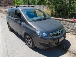 Usata 2013 Opel Zafira Eco Monovolume | 4800 € (Buon prezzo)
