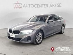 Grigio intermedio metallizzato Usata 2023 BMW 318 Efficient Dynamics Station wagon | 28.900 € (Super prezzo)