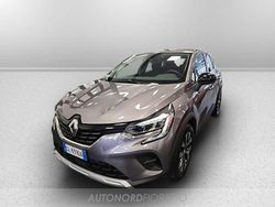 Rosso Usata 2022 Renault Captur Zen SUV | 15.500 € (Buon prezzo)